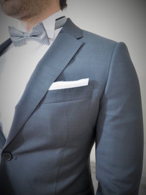 Costume gris anthracite céméonie marseille Armani cintré