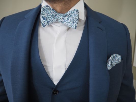 Costume 3 pièces bleu homme cérémonie cintré marseille liberty champêtre mariage